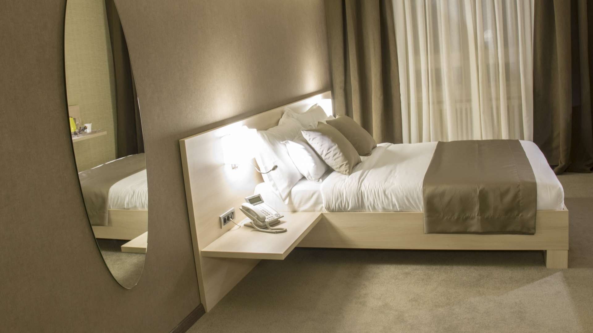 Prince Hall Palace 14